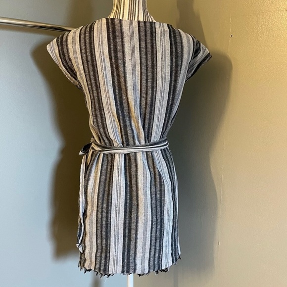 Lulus cotton wrap dress - Picture 3 of 3